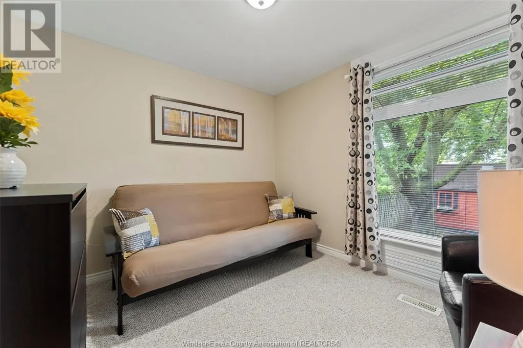 223 WEDGEWOOD LANE