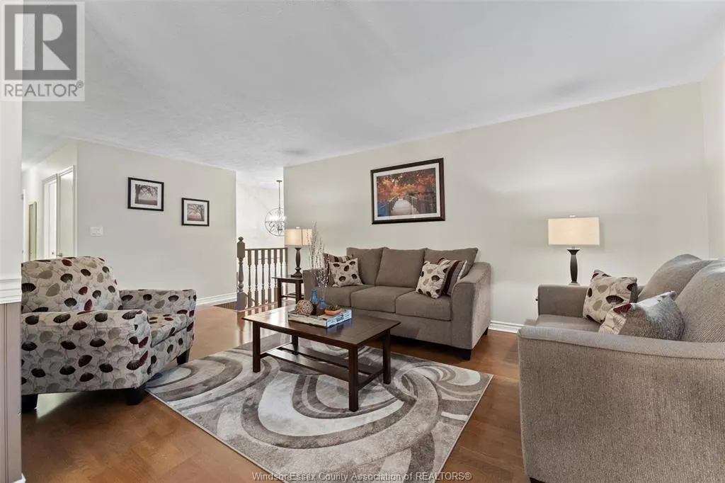 223 WEDGEWOOD LANE