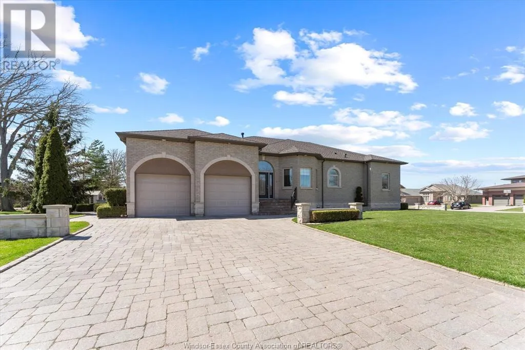 125 LINKS DRIVE