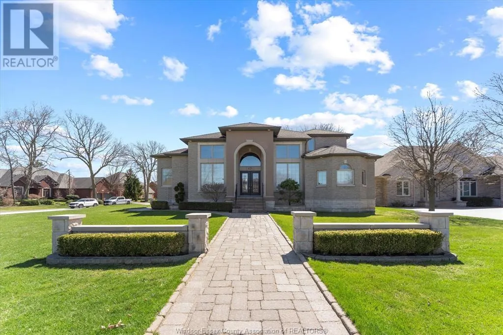 125 LINKS DRIVE