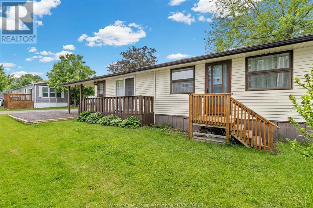 20951 PIER ROAD Unit# 12 LAKE