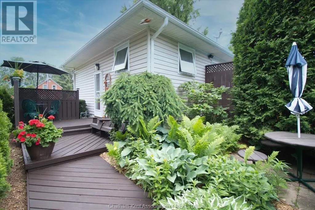 317 Oak STREET East