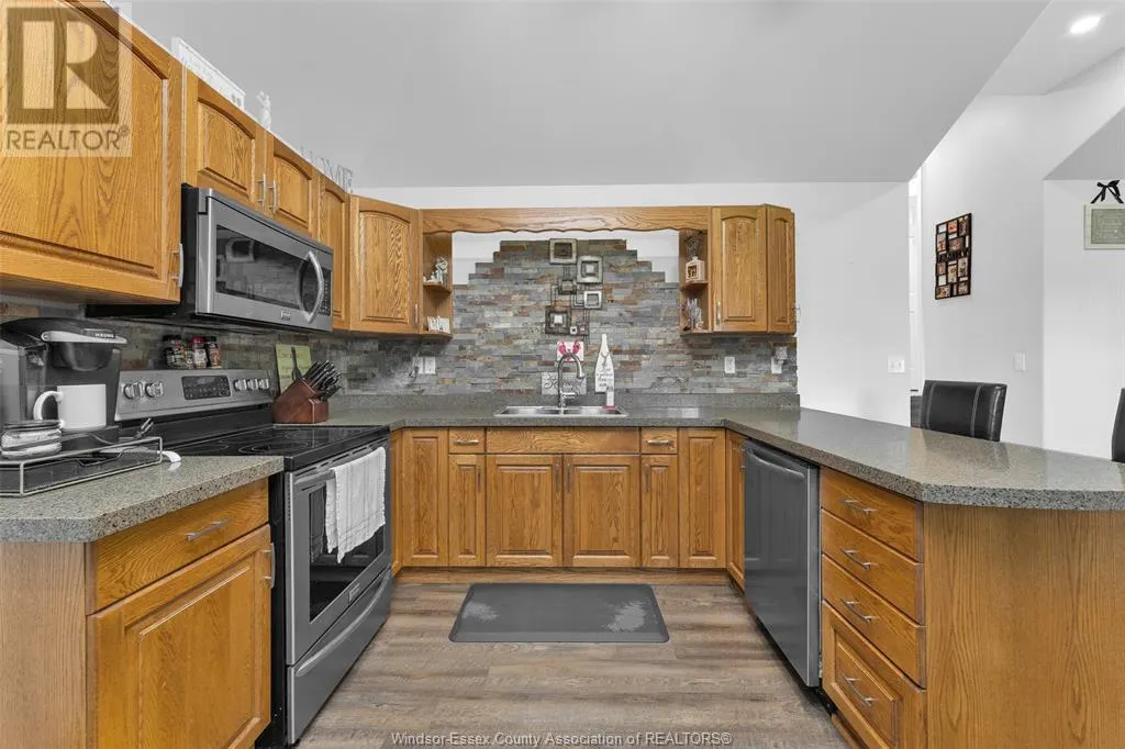 1104 County Rd 11