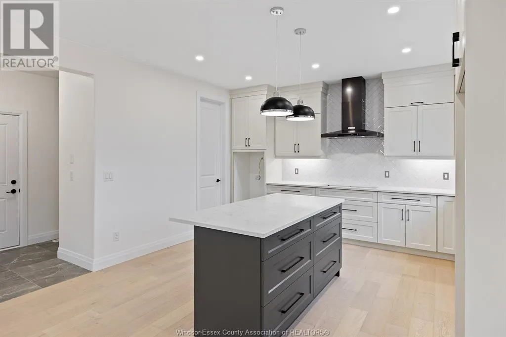 1257 CAMPANA CRESCENT