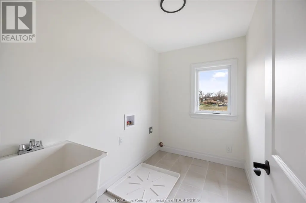 1245 CAMPANA CRESCENT