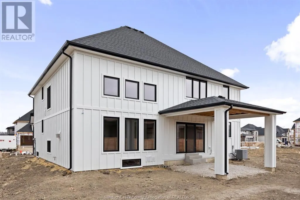 1245 CAMPANA CRESCENT