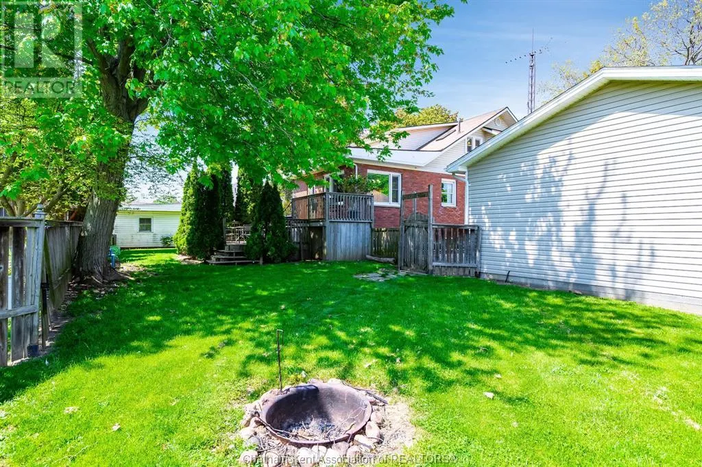 232 Chatham STREET South