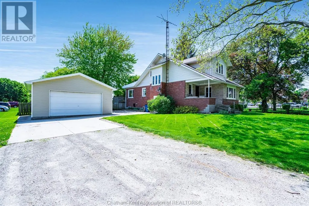232 Chatham STREET South