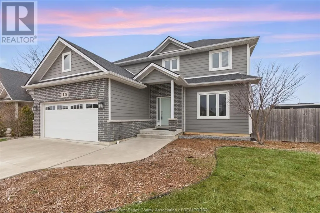 16 PEACHWOOD