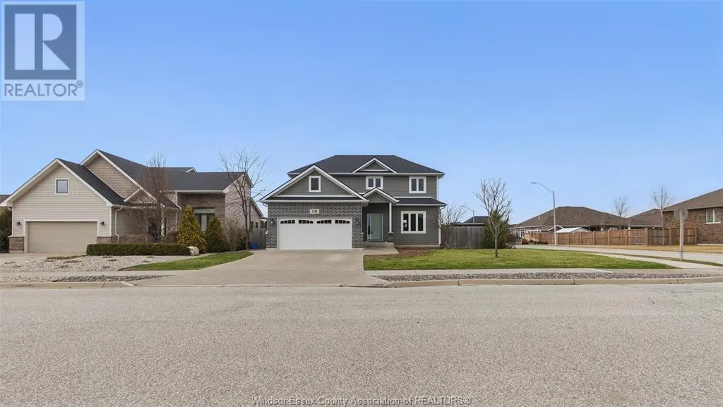 16 PEACHWOOD