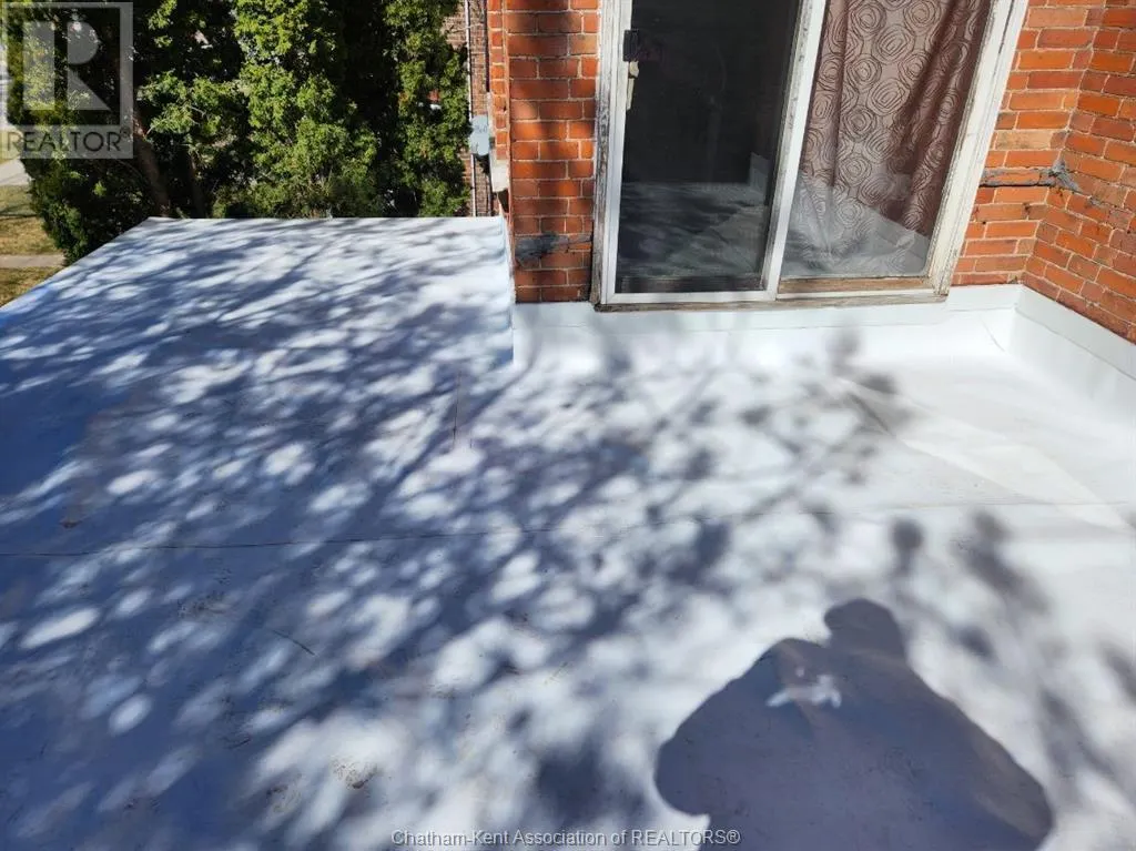 135 William STREET South