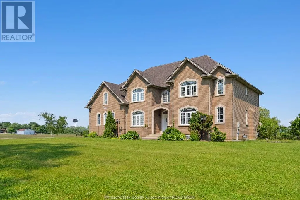 5973 Concession 5 North