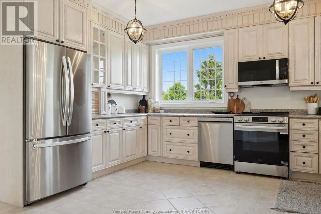5973 Concession 5 North