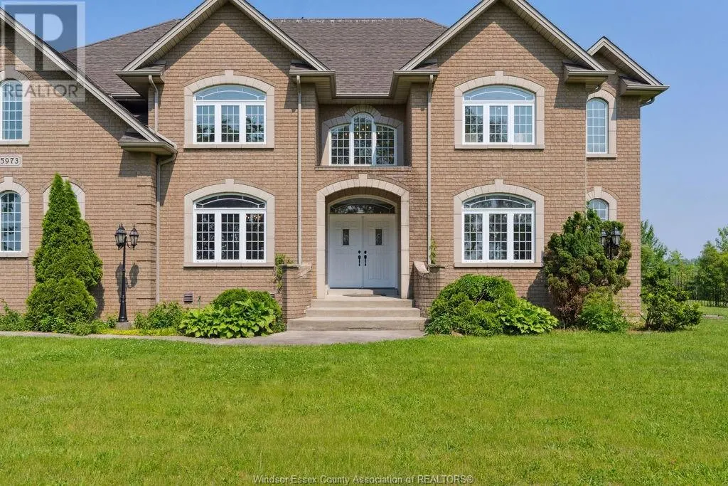 5973 Concession 5 North