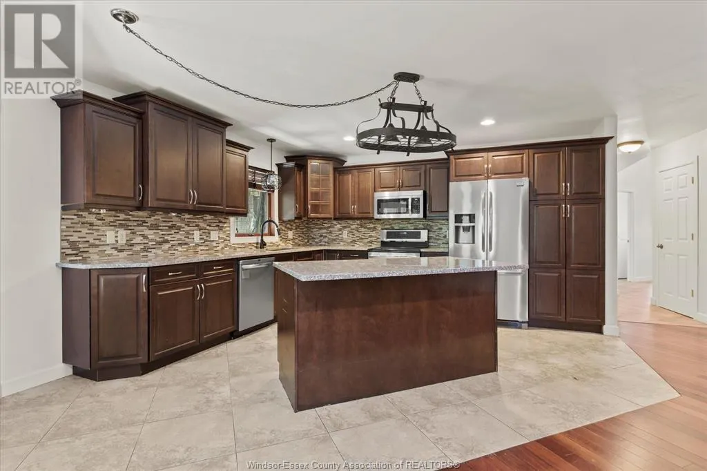 1387 CROSSWINDS DRIVE