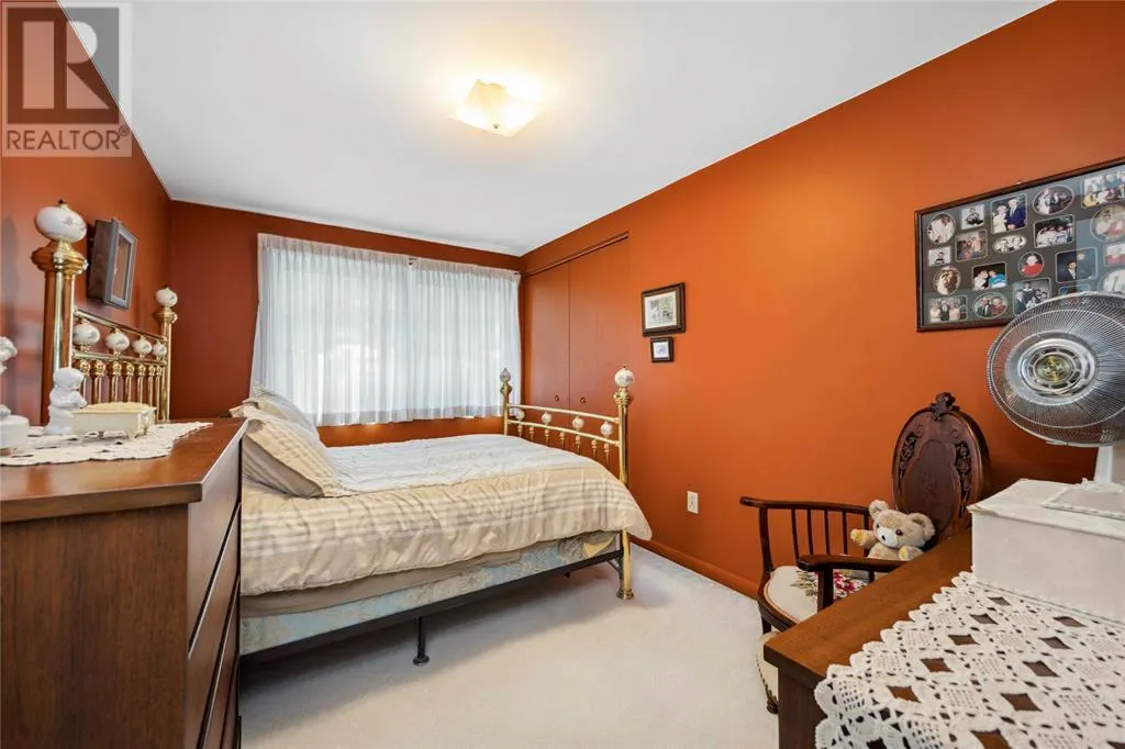 913 ALLANDALE DRIVE