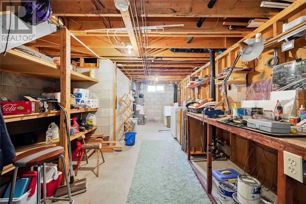 913 ALLANDALE DRIVE