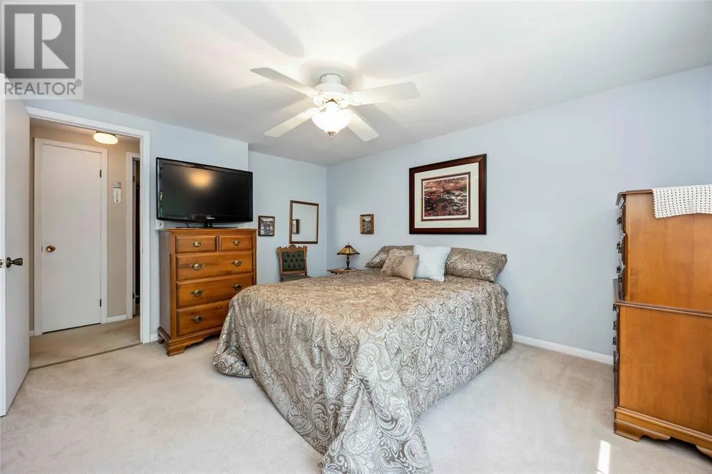 913 ALLANDALE DRIVE