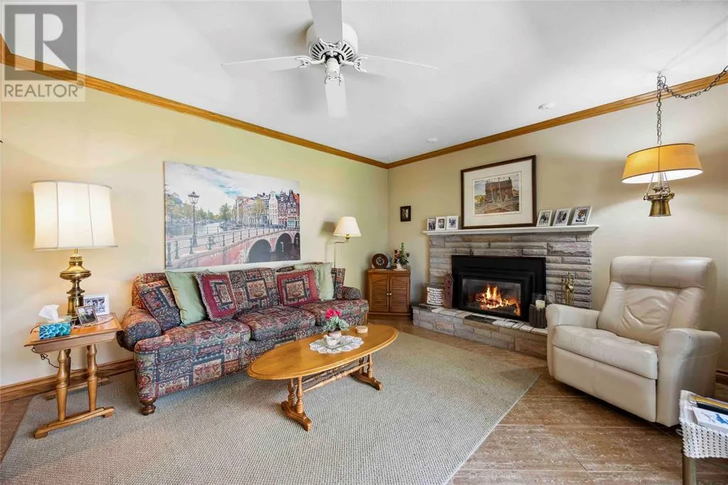 913 ALLANDALE DRIVE