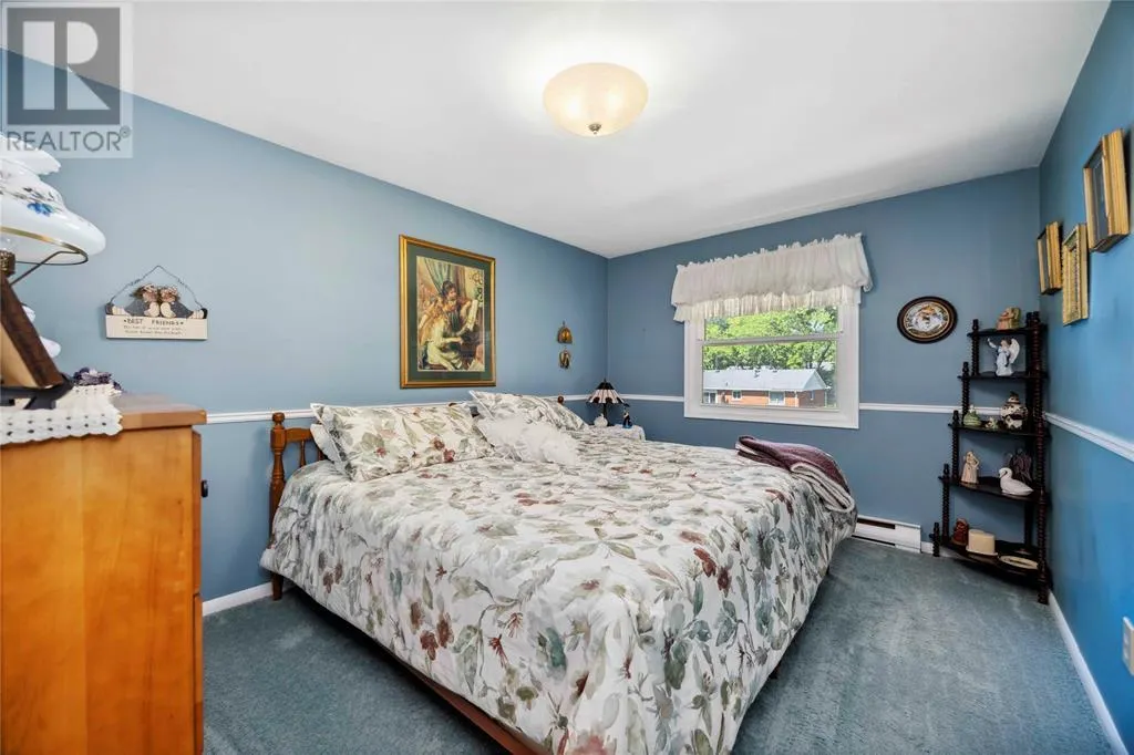 913 ALLANDALE DRIVE