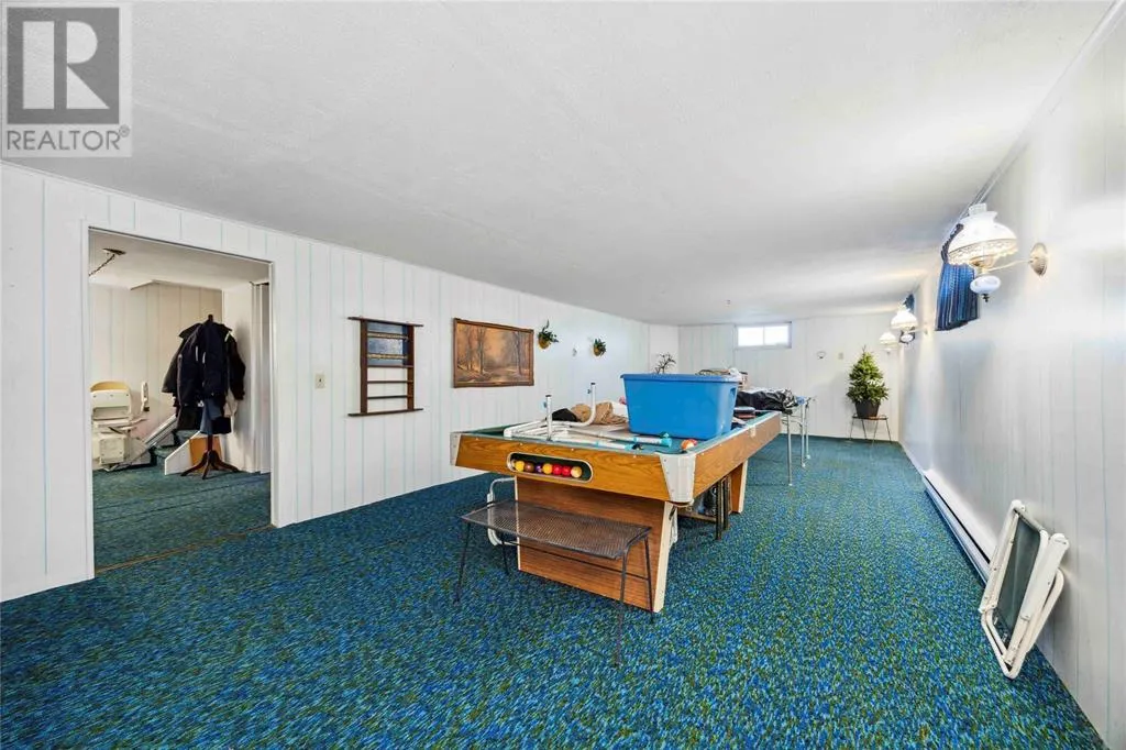913 ALLANDALE DRIVE