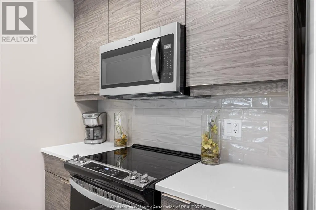 11870 TECUMSEH ROAD East Unit# 202