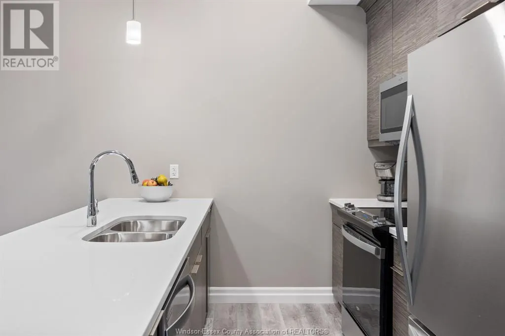 11870 TECUMSEH ROAD East Unit# 202