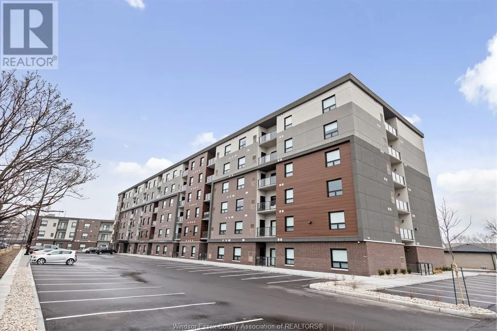 11870 TECUMSEH ROAD East Unit# 202