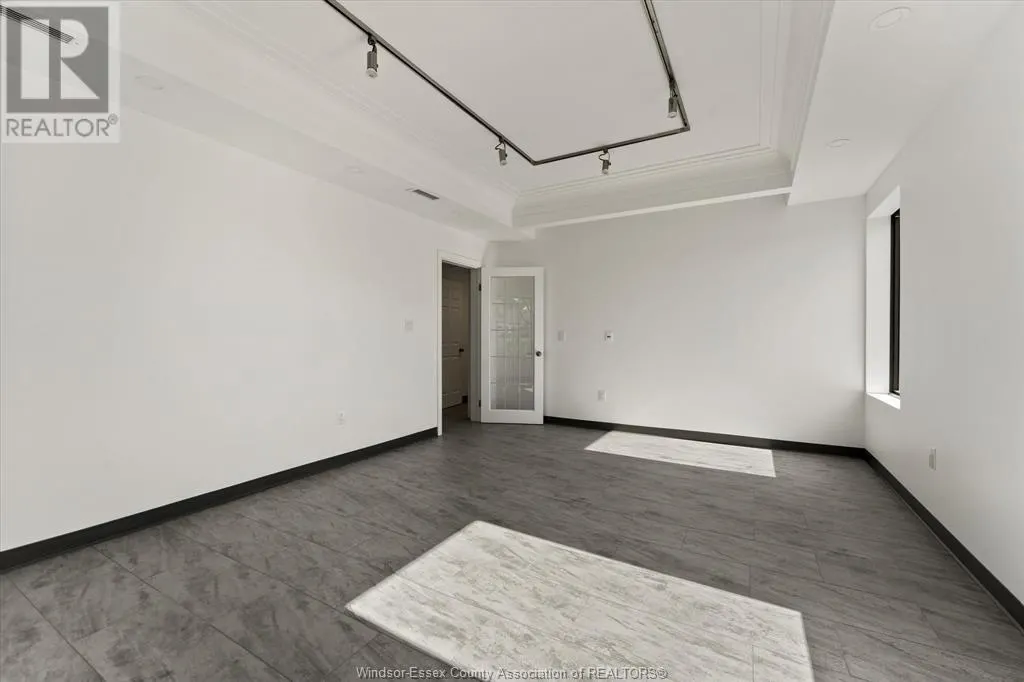 492 BLANCHARD PARK Unit# 1