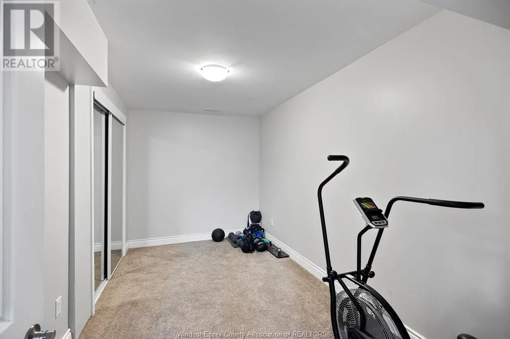 1565 OUTRAM