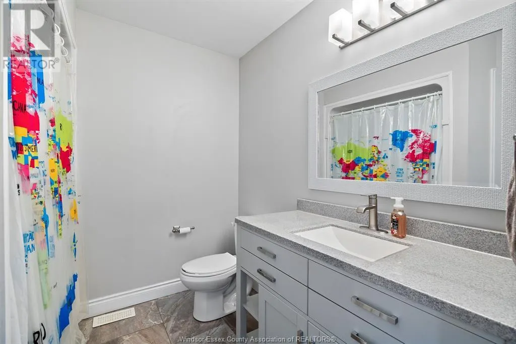1565 OUTRAM