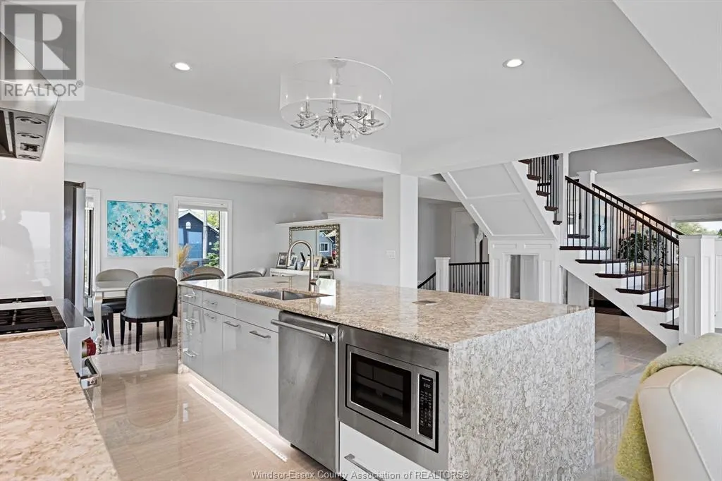 20939 HICKORY