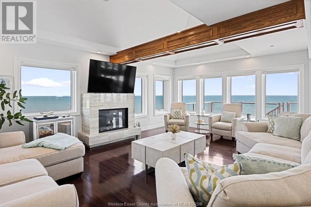 20939 HICKORY