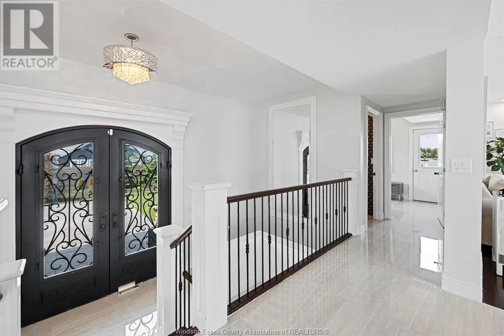 20939 HICKORY