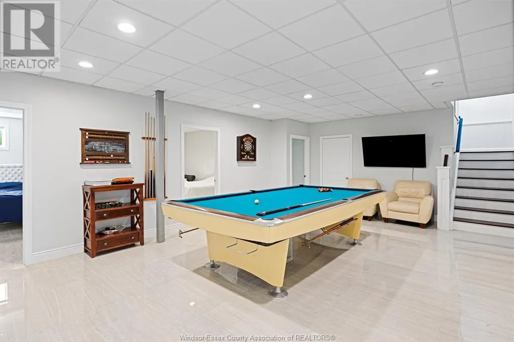 20939 HICKORY