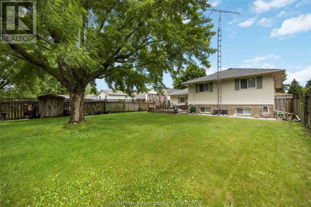 257 Hudson CRESCENT