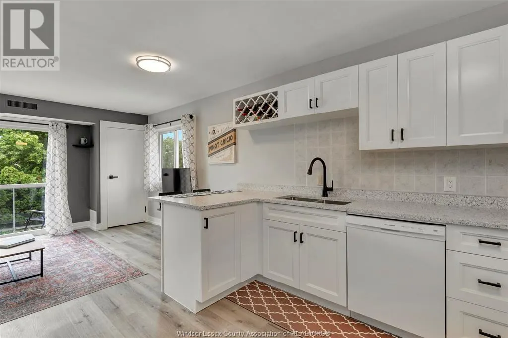 44 ROBSON Unit# 216