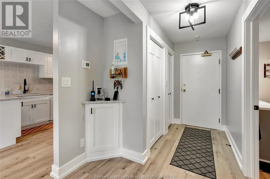 44 ROBSON Unit# 216