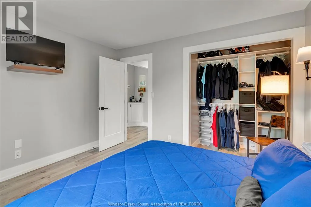 44 ROBSON Unit# 216