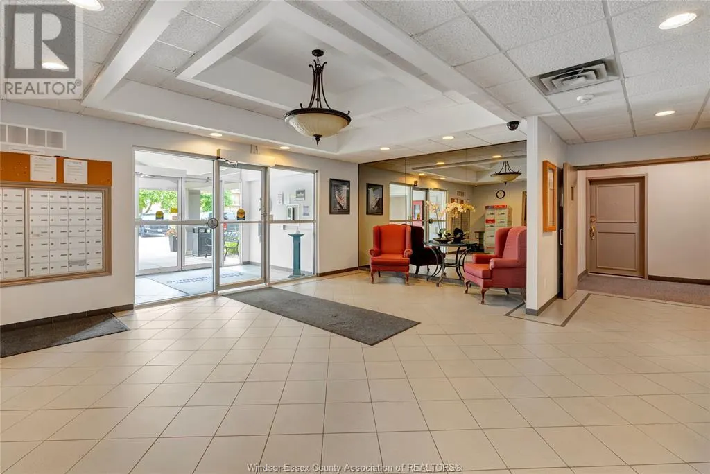 44 ROBSON Unit# 216