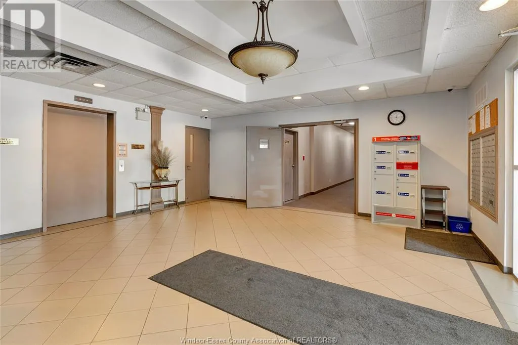 44 ROBSON Unit# 216