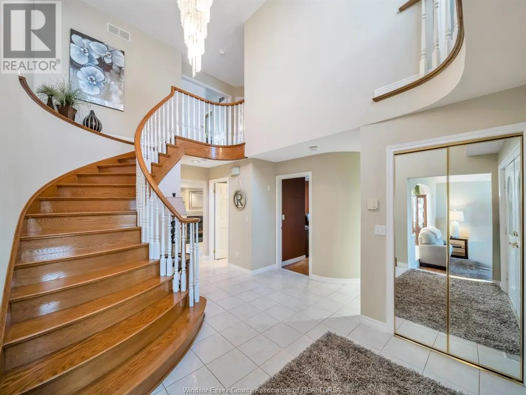 27 Cheyenne COURT