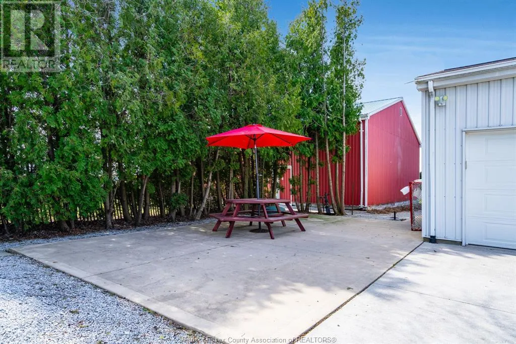 208 Mersea Rd 8