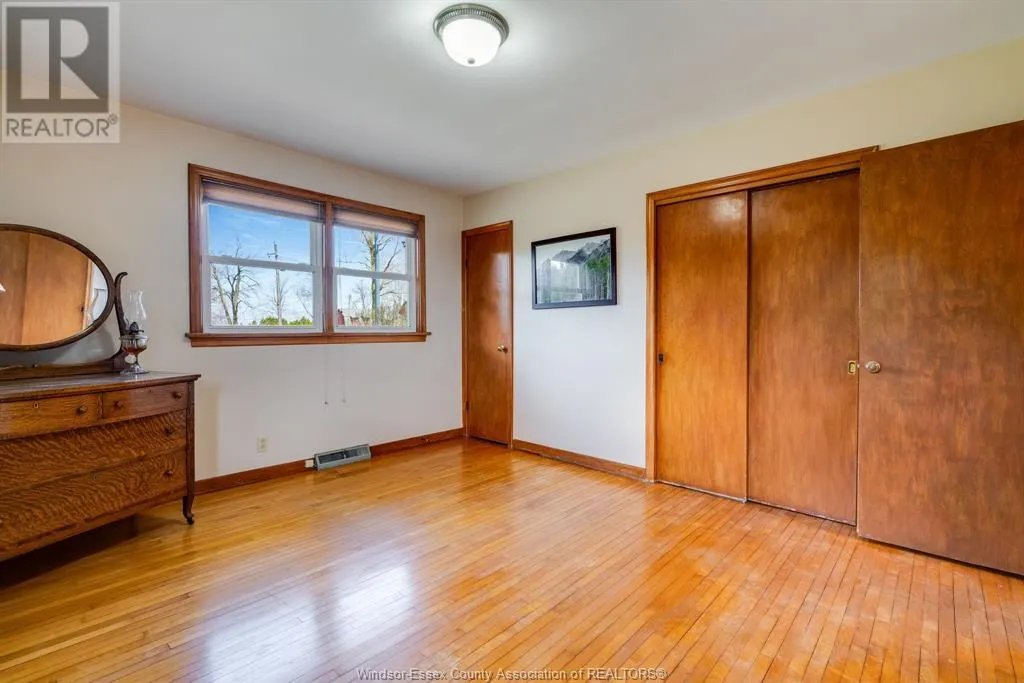 208 Mersea Rd 8