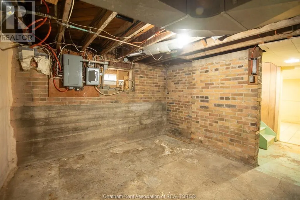 11325 BROOK LINE