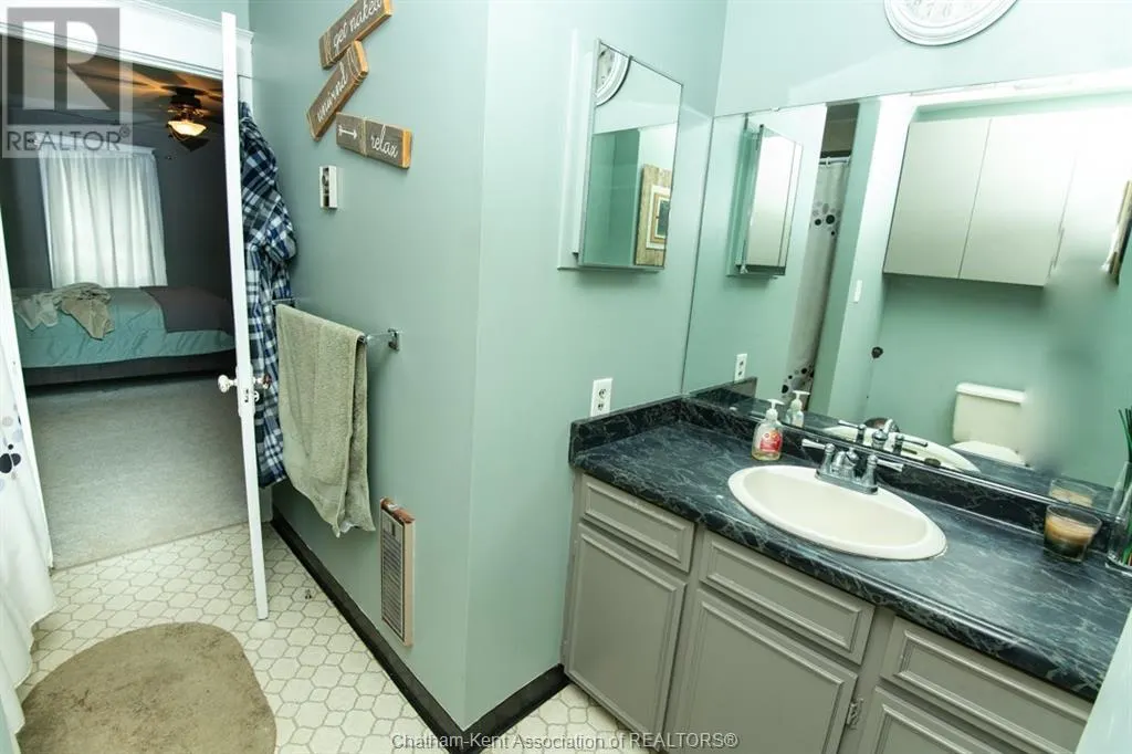 11325 BROOK LINE