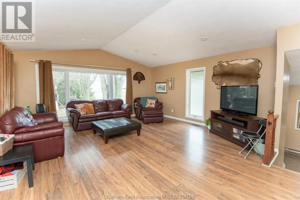 11325 BROOK LINE