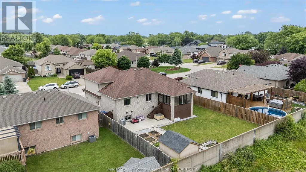 859 SOUTHWOOD DRIVE