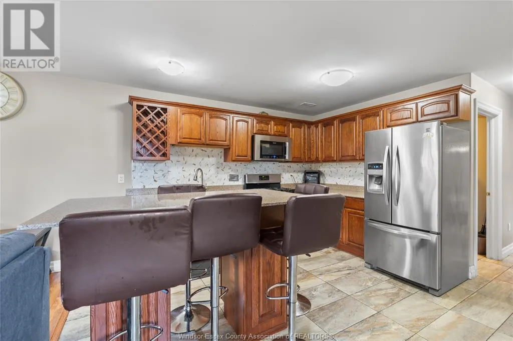 859 SOUTHWOOD DRIVE