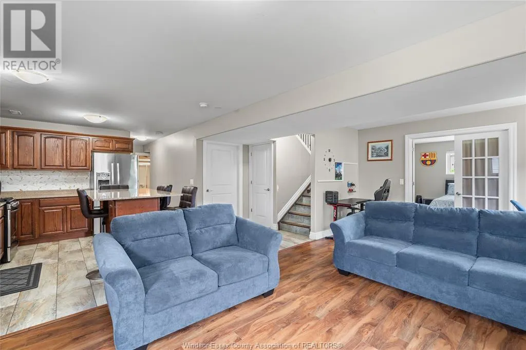 859 SOUTHWOOD DRIVE